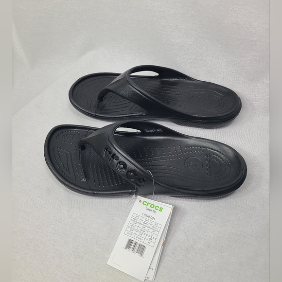 CROCS Other - Crocs Baya Unisex Black Thong Flip Flops Beach Sandals Mens 9 Womens 11 New